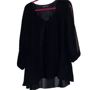 Nice - Forever  size XL black V- nevk  lined dress long slit sleeve NWT